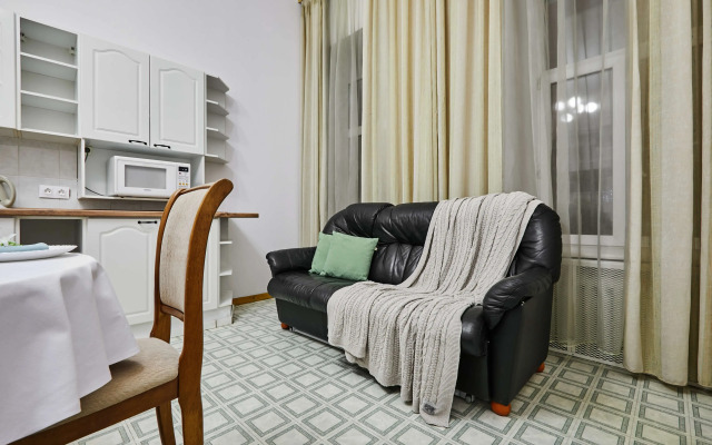 Flatstay S Erkerom I Vysokimi Potolkami Apartments