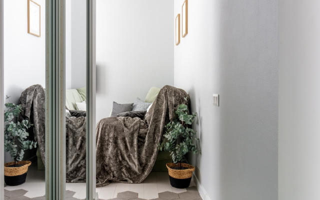Flat Stilnaya Kvartirka V Istoricheskom Tsentre