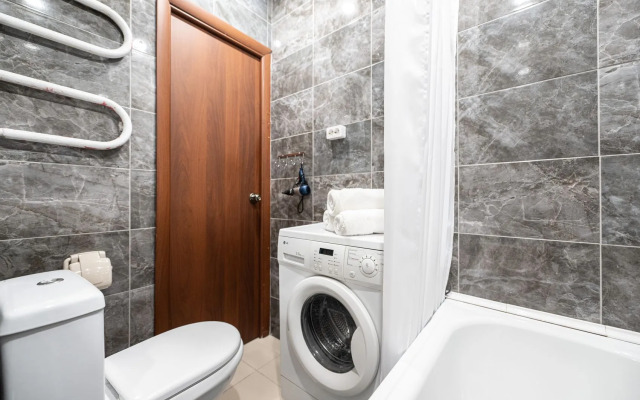 Pyat Zvyozd Skver Aloye Pole Apartments