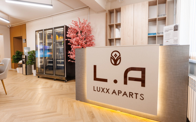 Luxx Aparts Hostel