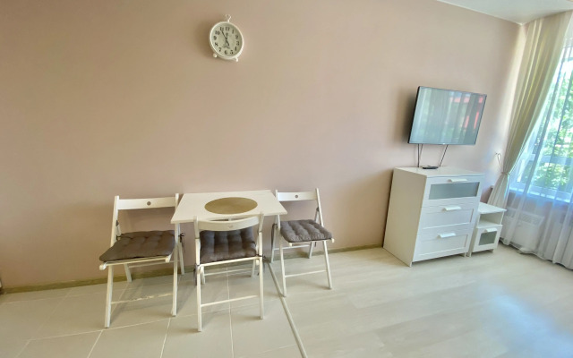 Studiya V 10 Minutakh Ot Morya Apartments