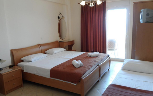 Studio Konstantinos Hotel