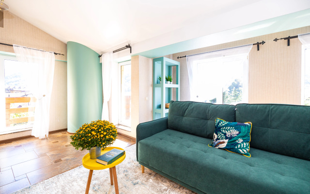 Your Home KP Lunnyiy Flat