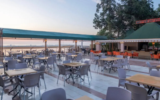 Lims Bona Dea Beach Hotel – All Inclusive