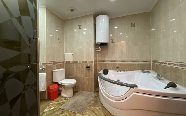 Prostorny  4-Komn. Pentkhaus Na Severnom Prospekte, Hh888 Flat