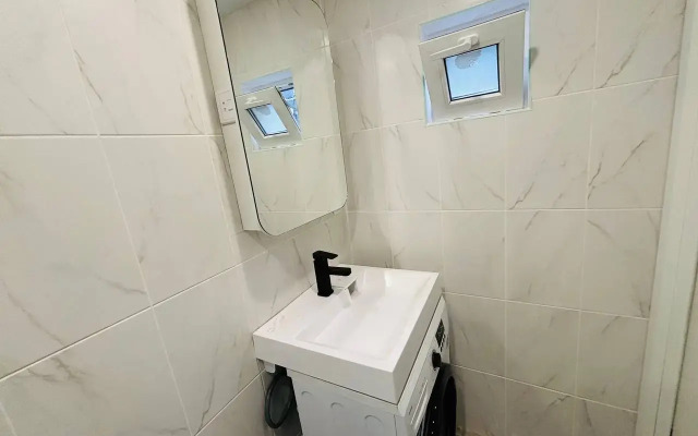 S Basseynom Apartments