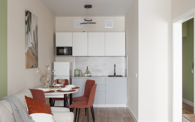 Na Karaulnoy 43/3 Flat