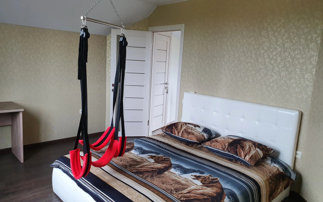 Kottedzh Pozitiv S Banya/sauna, Karaoke V Brest Guest house