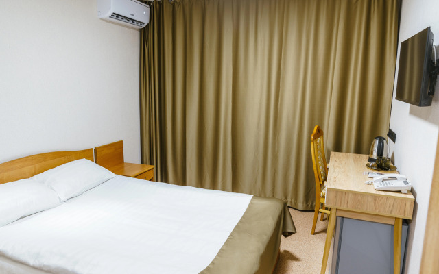 Chajka Hotel