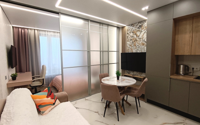 Квартира Газгольдерная 10