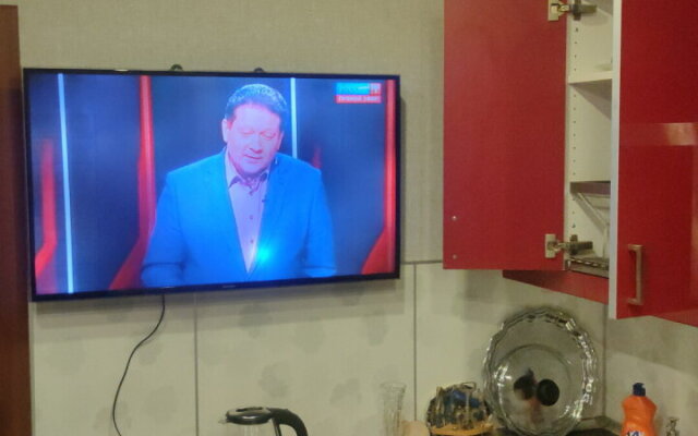 Dvushka S Vidom Na Dvor Flat