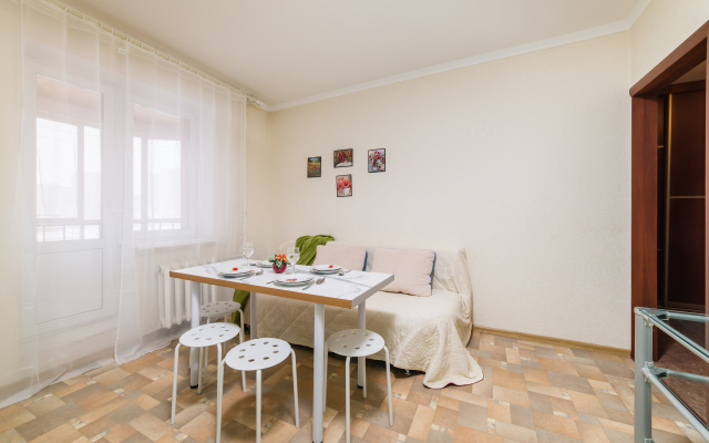 Апартаменты on Karieva