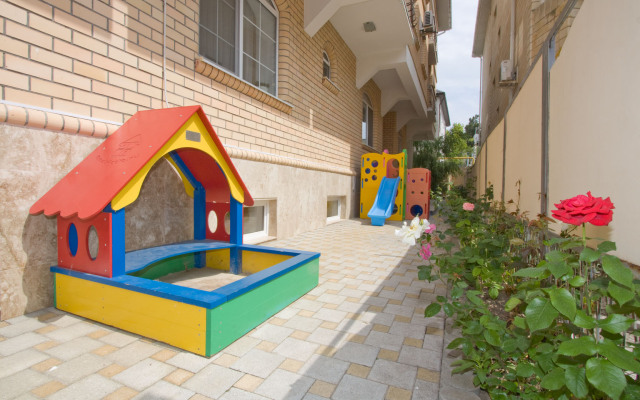Golden Ledy Guest House