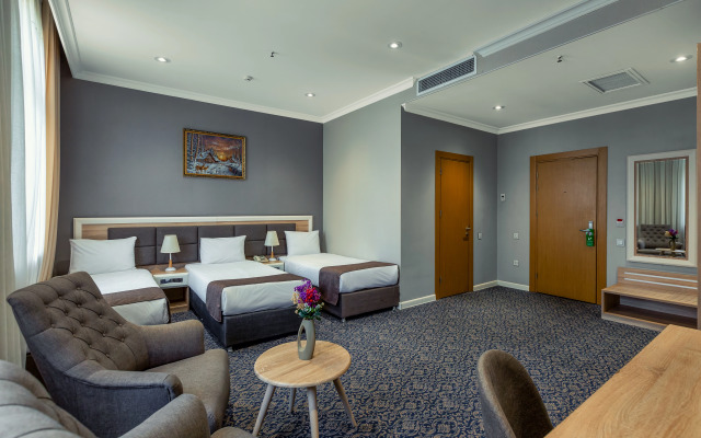 Metro City Hotel