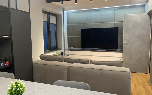 Dizaynerskaya Ryadom S G/k Gorny Vozdukh Flat