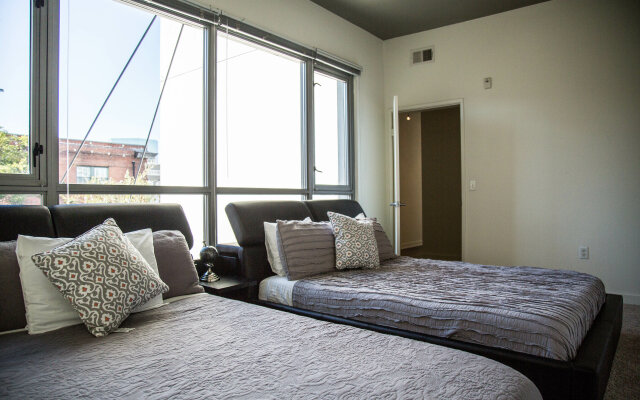 Furnished Suites in Gaslamp Quarter Apartments