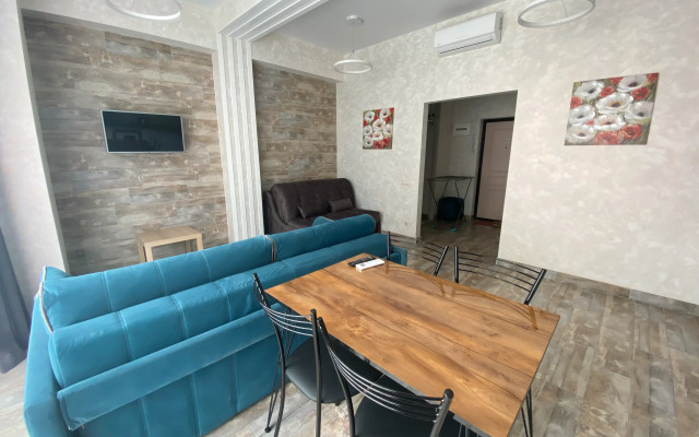 Zhk poseydon 452 Mamayka Vidovaya Studiya (TrustControl) Flat
