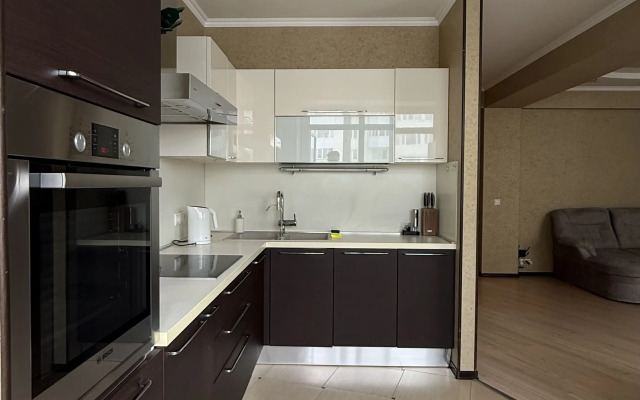 Квартира Просторная 80м2 в лучшей локации города