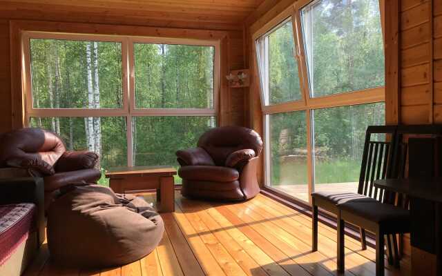 Дом с баней и камином