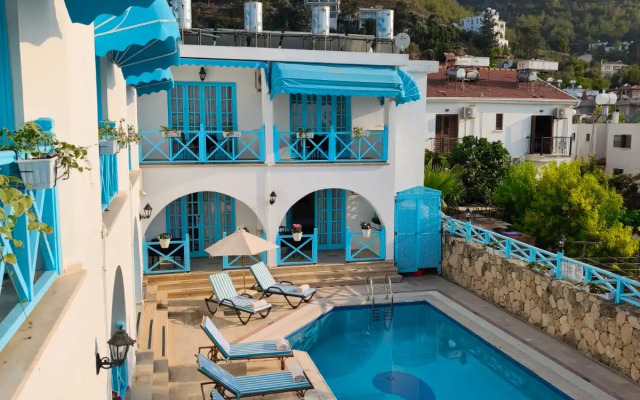 Bellapais Abbey Hotel
