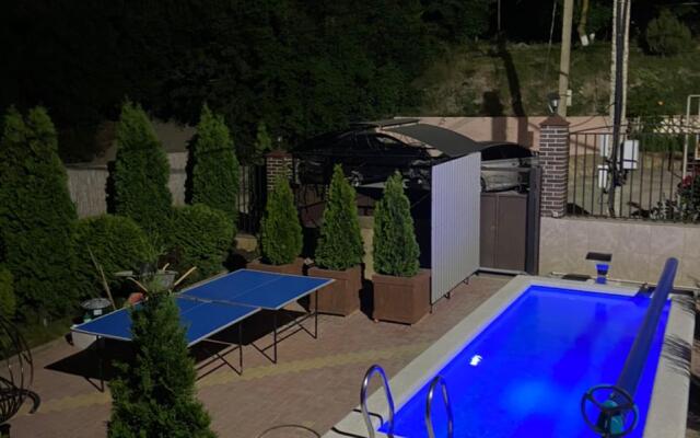 Dom U Morya - semeiny Guest house