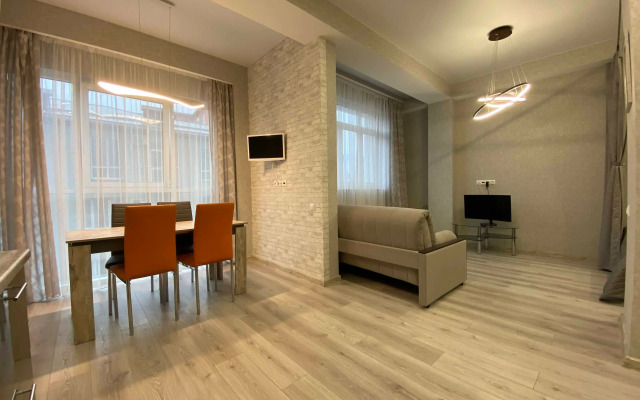 Zhk Poseydon 830 Mamayka Zonirovannaya Studiya (Trustcontrol) Flat