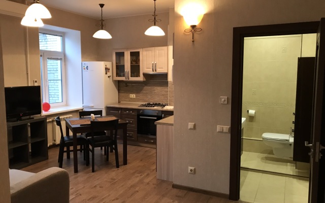 S Otdelnoy Spalney Na Gorokhovoy Apartments