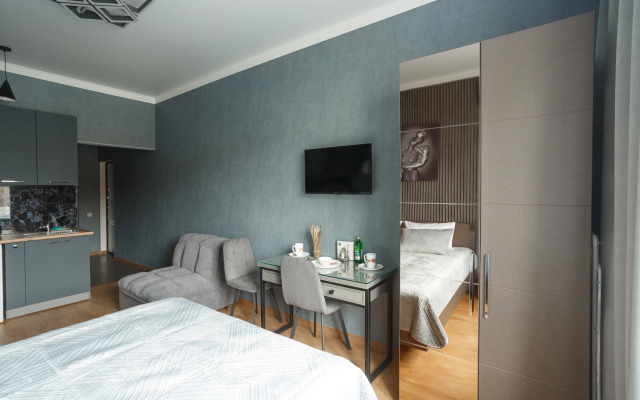 Flat na Lunacharskogo 11
