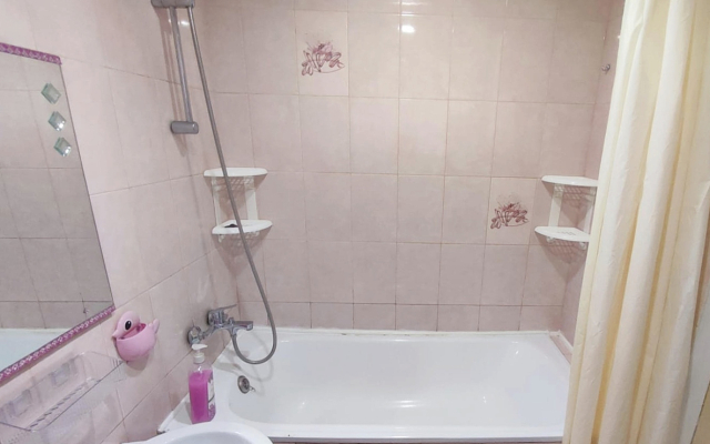 Na Svetlane Evrodvushka Flat