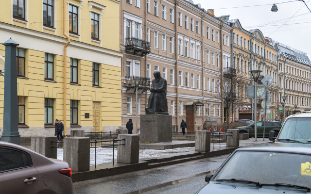 Апартаменты Рядом с Невским Проспектом