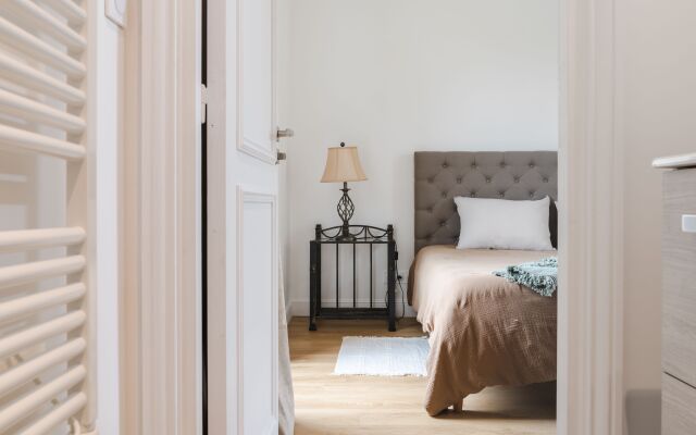 Гостевой дом L'Eperonnete surrounded by vineyards, 5* classification