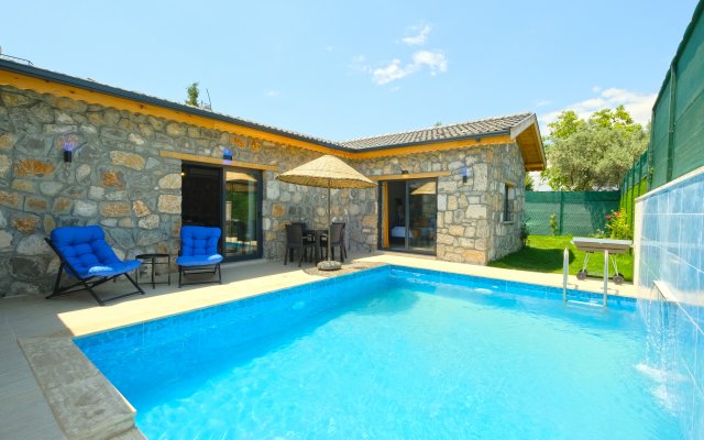 Sera Stone House with Private Pool Villa