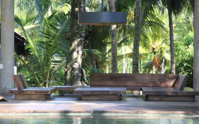 Kaju Green Eco Lodges Hotel