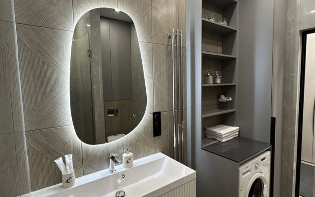 Uyutnaya Kvartira V 100m Ot Metro Spartak Apartments