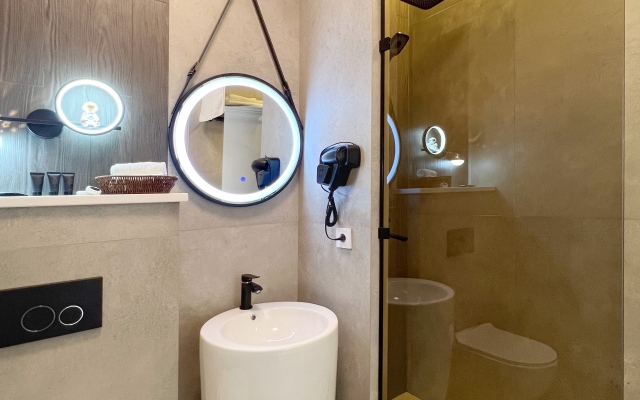 Alma-Ata Pyat Apartov Business-class ryadom TRC MEGA Luchshaya lokatsia Apartments