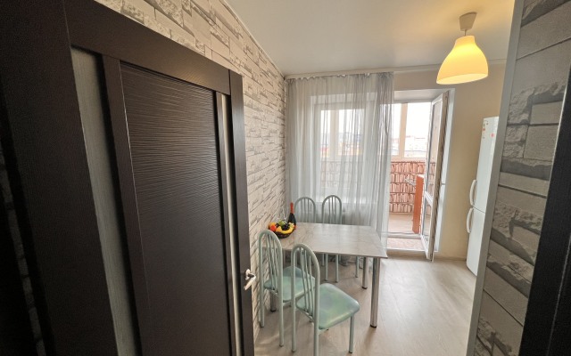 1kv South Port Shopping center Favorite of Demyan Bedny 92 Apartments