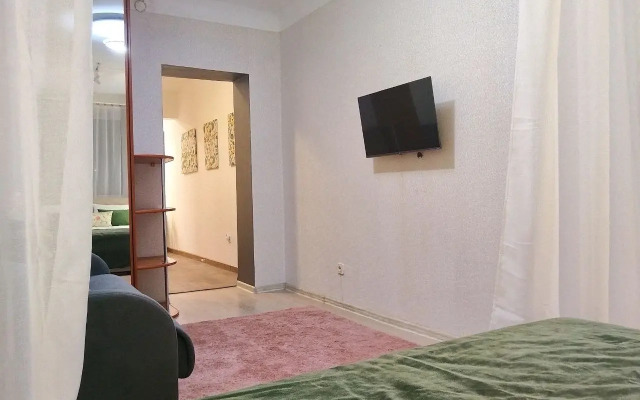 Na Ulitse Gorykogo Flat