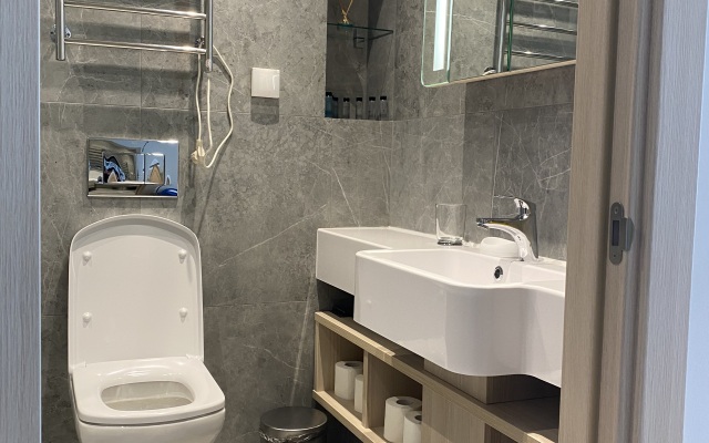 Novye v TSentre Goroda Dostojnye Vas Apartments