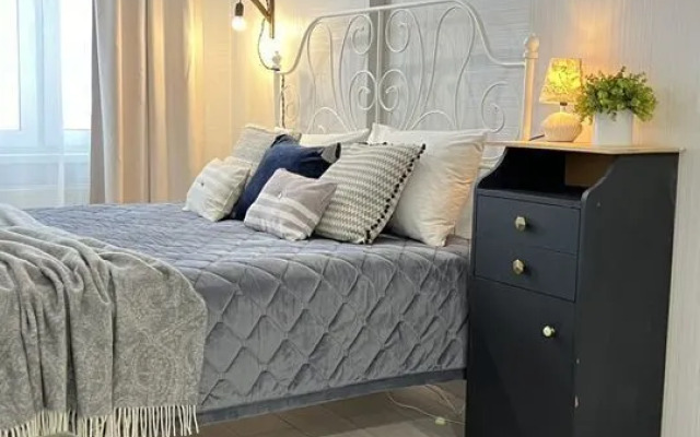 Na ulitse Yeleny Kolesovoy 26B Flat