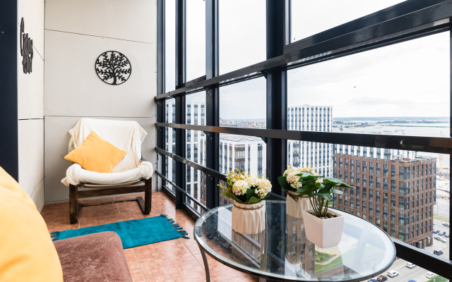 Квартира с Панорамным Видом с 19 Этажа у Аквапарка