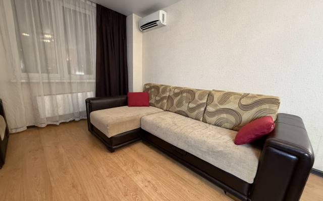 Tut Khorosho Na Schorsa 103 2 Flat
