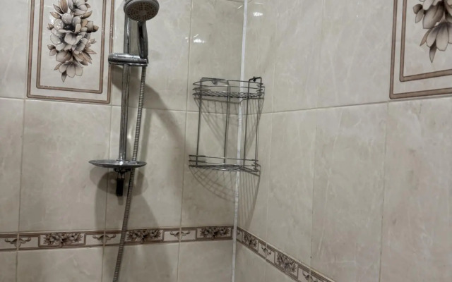 Гостевой дом 144 Тельмана 60