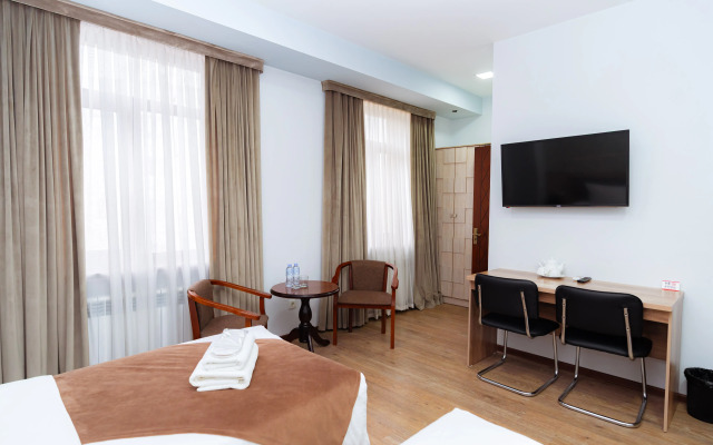 Diamond Tashkent Hotel