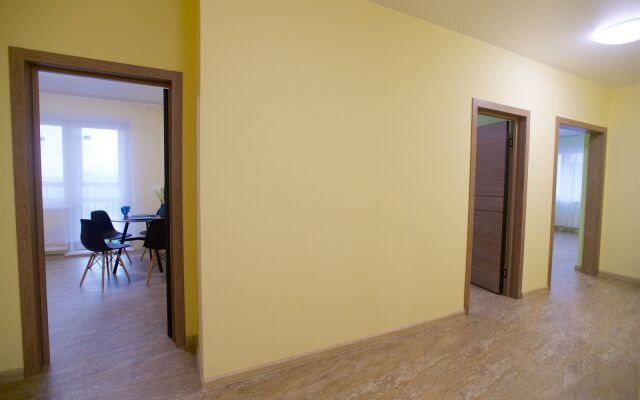 Deluxe Apartments