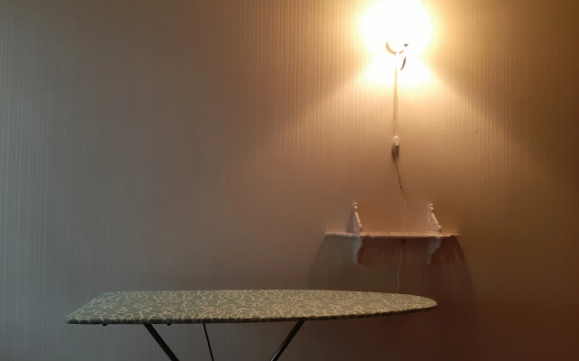 Trekhkomnatnaya Kvartira V Tsentre Na Poptsova