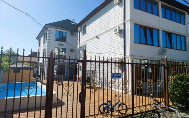 Karat Mini-hotel