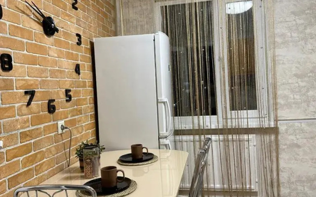 Квартира Живи Тут 89