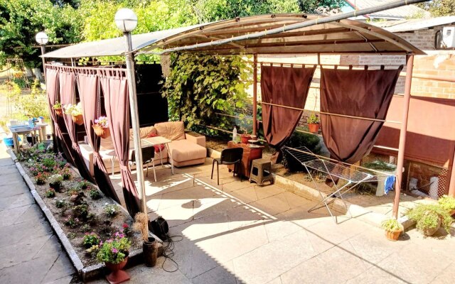 Kottedzh U Morya Guest House