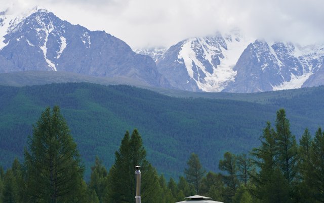 Mir Altaj Eco Hotel