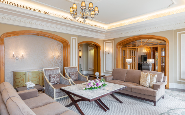 Al Habtoor Palace Hotel